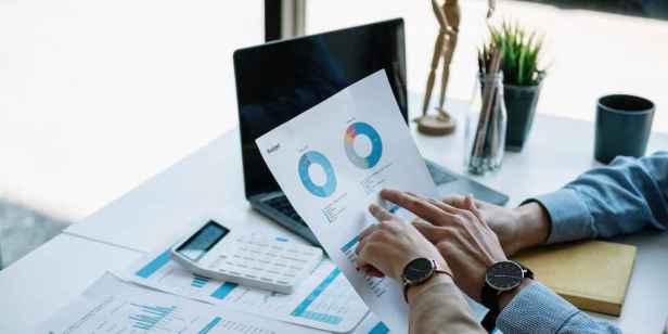 Where should entrepreneurs invest first – Branding or&nbsp;Operations?