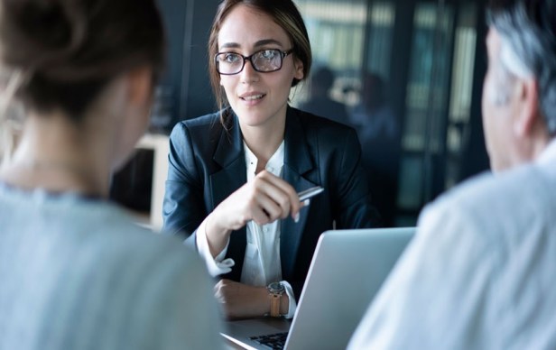 What to Look for When Choosing a Public Relations&nbsp;Agency